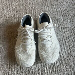 NWOT White Wool Dasher 2 Fluff for Women - Allbirds